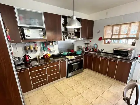 Depto Tipo Casa en Venta de 4 dormitorios