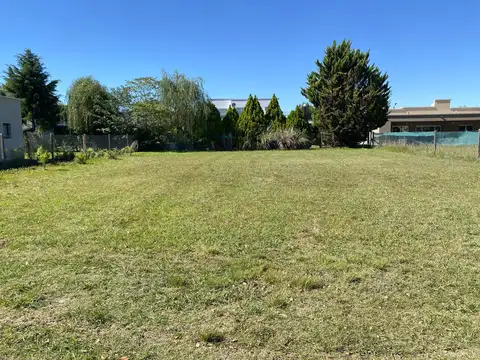 Terreno en Venta 34  mts Fondo