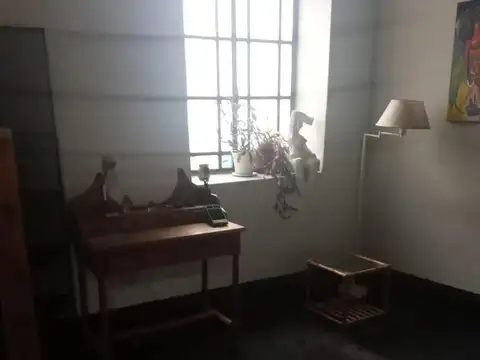 Ciudad De La Paz 700, Piso 1