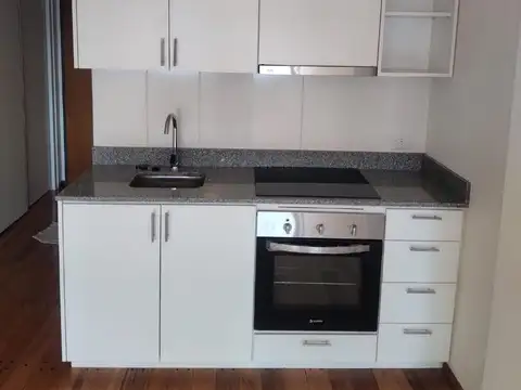 Oficina en Alquiler en San Carlos de Bariloche, $ 950.000