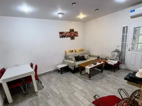 Casa en Venta en Billinghurst, USD 105.000