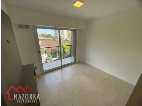 Constitucion 2766 , Piso 2