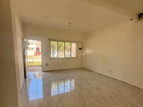 PH en Venta con entrada independiente, Villa Raffo