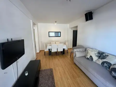 Sanchez De Loria 1700, Piso 1