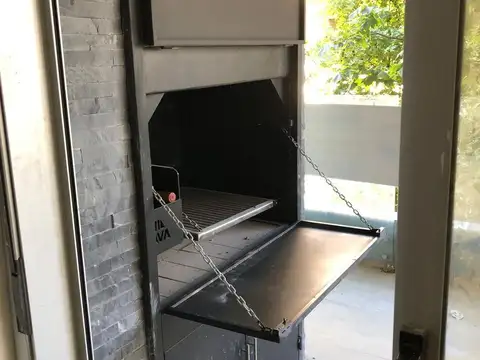 ALQUILER APARTAMENTO 1 DORM .PARRILLERO CORDON SUR