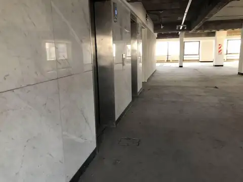 Av. Corrientes 629  - Edificio en Block