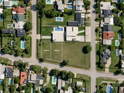 Terreno en venta, barrio Los Solares. Funes.