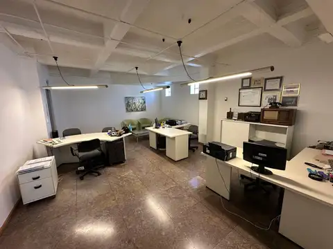 Oficina en Alquiler 32 años