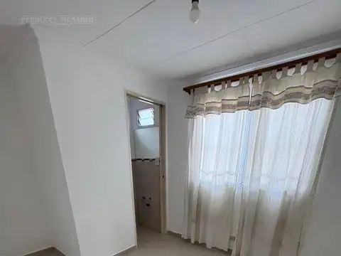 Depto Tipo Casa en Alquiler en Villa Ballester, $ 650.000