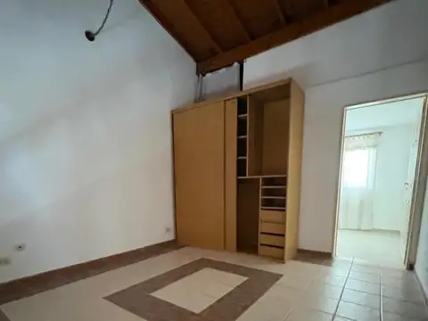 Depto Tipo Casa 3 ambientes con 1 baño