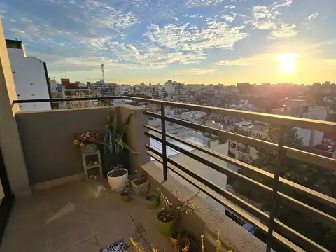 Precioso Monoambiente muy luminoso con balcón vista abierta