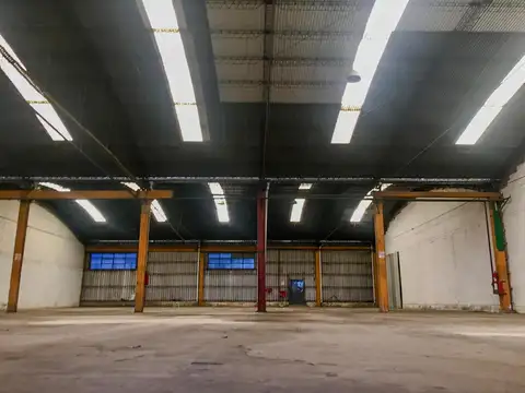 Alquiler - Depósito - Moreno - 675m2