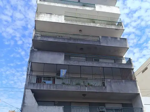 Mitre 1100, Piso 6