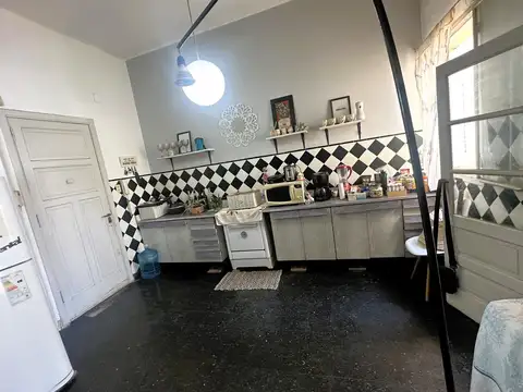 CASA VENTA 7 AMBIENTES TAPIALES