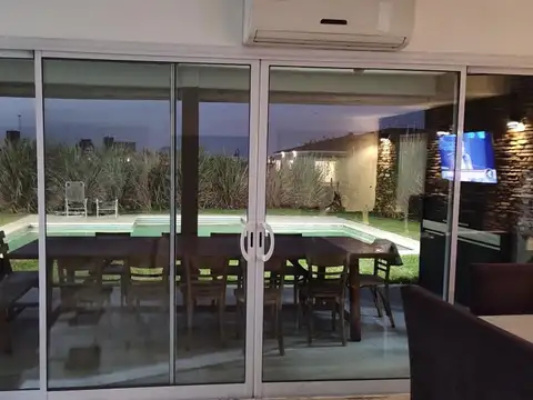 Casa en Venta en Horizontes al Sur, USD 250.000