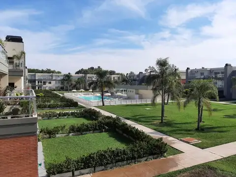 Dúplex de Pozo en Altos de Maschwitz - 4 AMB