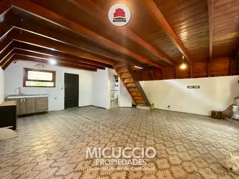 Casaquinta en venta, Av. Kennedy N°143, a metros de la entrada de El Cazador, Escobar