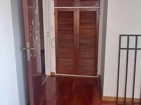 Departamento 5 ambientes con 2 baños