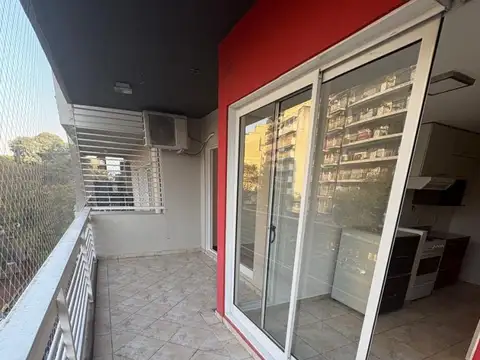 Departamento en Alquiler en Parque Chacabuco, $ 1.100.000