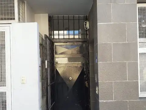 Depto Tipo Casa en Venta 16 años