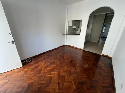 Avenida Elcano 3200, Piso 4