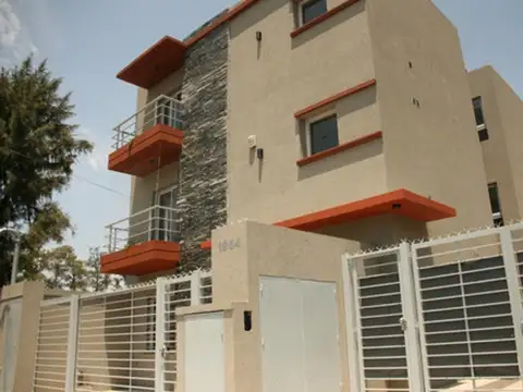 DTO 2 AMB C/COCHERA - AP CREDITO o  FINANCIA - P JOHNSTON