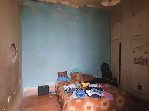 Depto Tipo Casa 4 ambientes con 2 baños