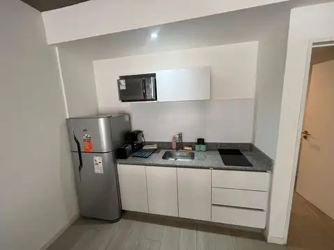 Teniente Juan Domingo Peron 4100, Piso 6