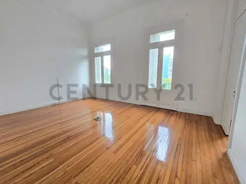 VENTA OFICINA 9 Ambientes - BARRIO NORTE