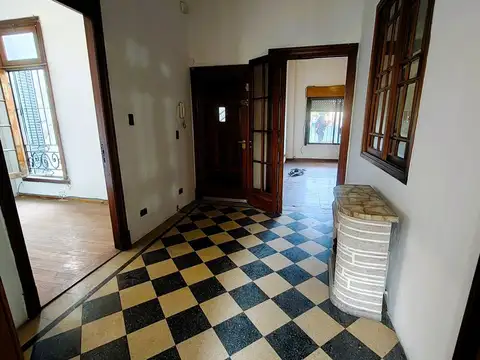 Depto Tipo Casa en Venta de 4 ambientes