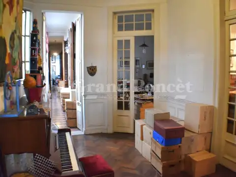 Departamento 7 ambientes con 2 baños