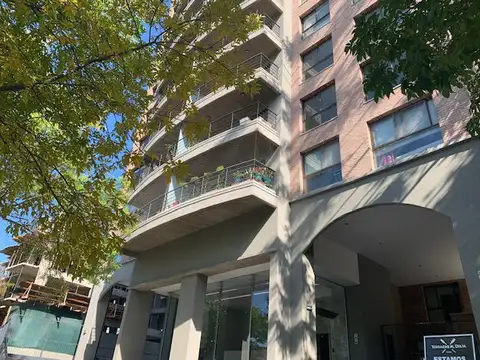 Excelente departamento 2 ambientes en el Centro de Tigre