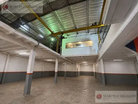 Galpon en Venta 30  mts Fondo