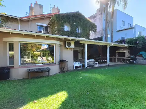 Impecable casa en venta, refaccionada en San Isidro zona casco histórico