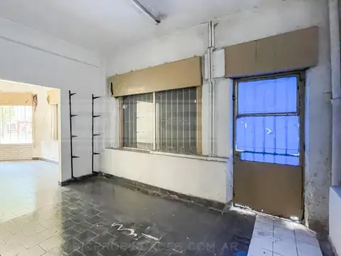 Local en Venta 60 años