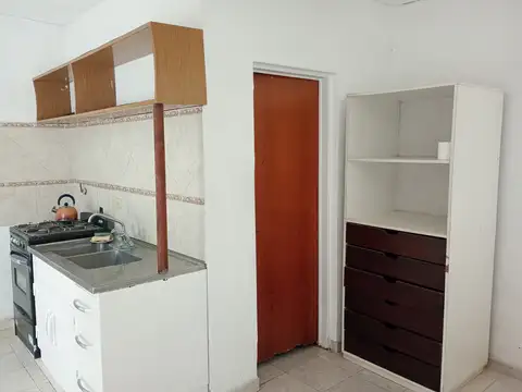 Departamento en Alquiler en La Lonja, $ 690.000