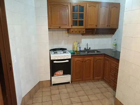 ph tipo casa de 3 amb con balcon primer piso por escalera