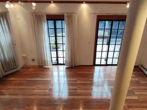 Casa en Alquiler 25 años