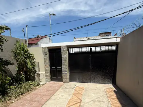 Casa en Alquiler de 2 dormitorios