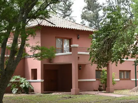 VENTA CHACRA CAMPO CASA 4 DORM EN CARMEN DE ARECO