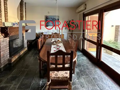 Casa en Punta Chica