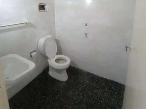 Local en Venta Via Pública