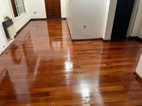 Depto Tipo Casa en Venta 20 años