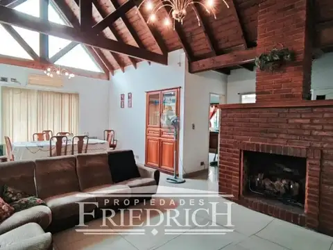 Casa en Venta de 4 dormitorios
