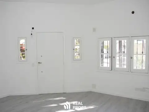 Depto Tipo Casa 3 ambientes con 1 baño