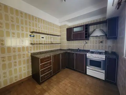 Departamento en Alquiler con 1 cocheras