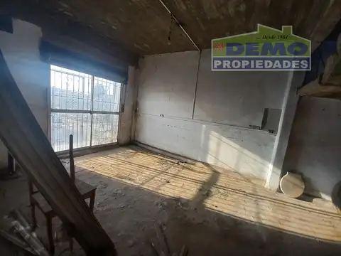 Local en Venta 32 años