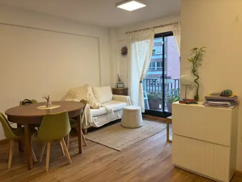 Alquiler. 2 Ambientes. Balcón. Villa Urquiza