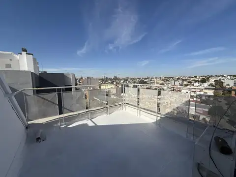 Departamento Duplex 2 dor con terraza y espectacular living con vista