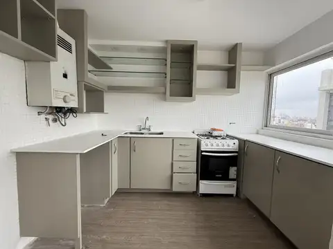 Departamento en Alquiler en Alberdi, $ 980.000